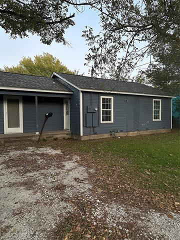 Photo - 140 Lopez St