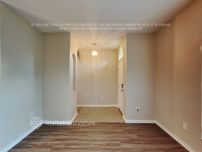 Photo - 4805 Windingbrook Trail