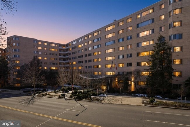 Photo - 4600 Connecticut Ave NW Unit 423