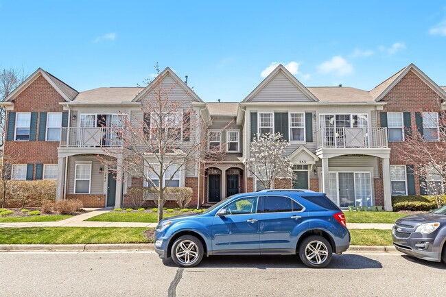 Photo - MOVE IN READY 2 BED 2 BATH!