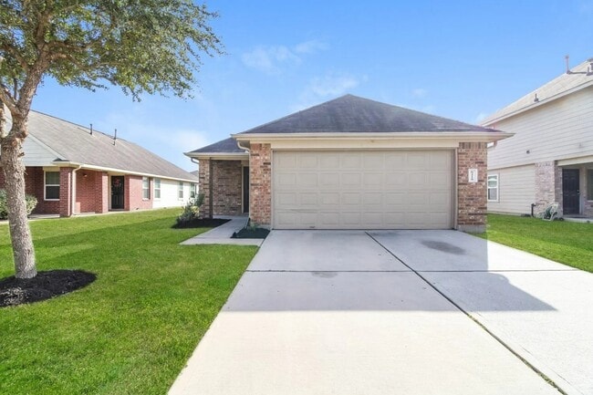 Building Photo - 6218 El Granate Dr