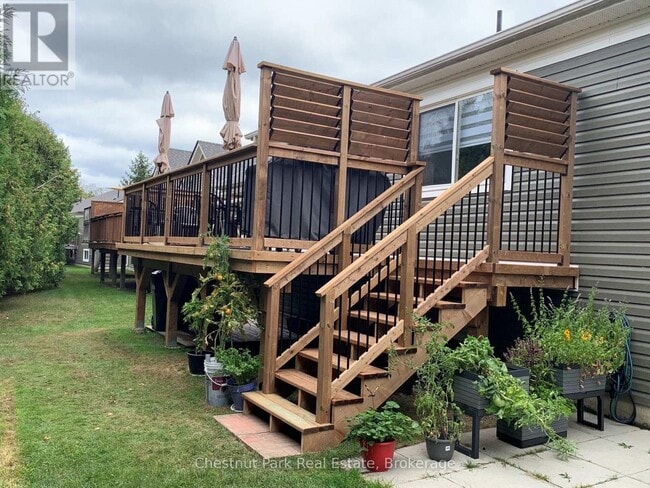 Photo - 23 Green Briar Dr