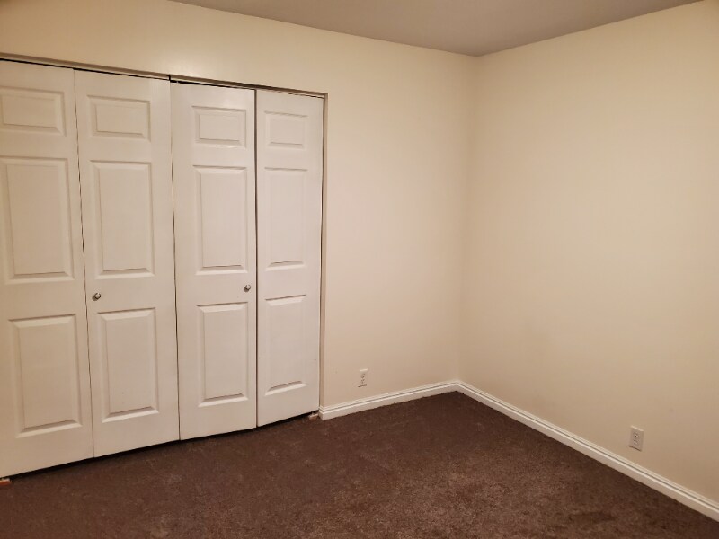 Photo - 2186 Karalee Way