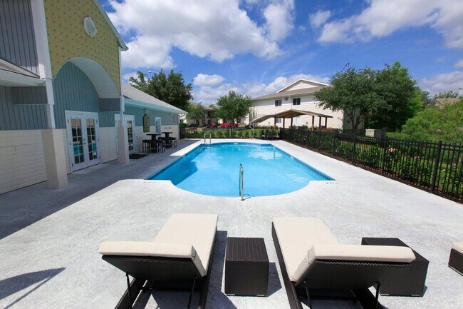 Verdant Cove | Gainesville, FL | Community Pool