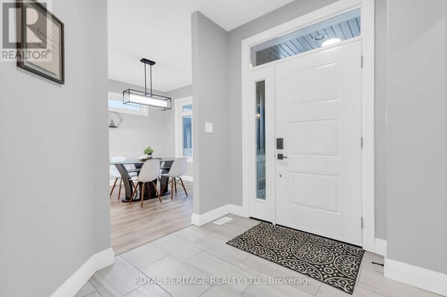 Photo - 5 Schmidt Way