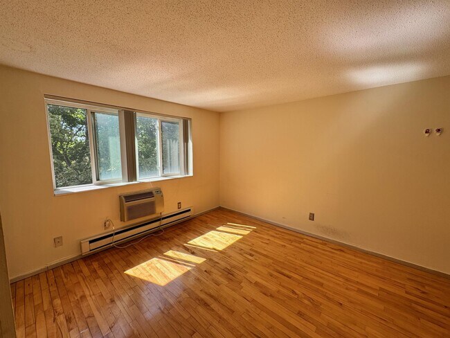 Photo - 88 Beacon St Unidad 2