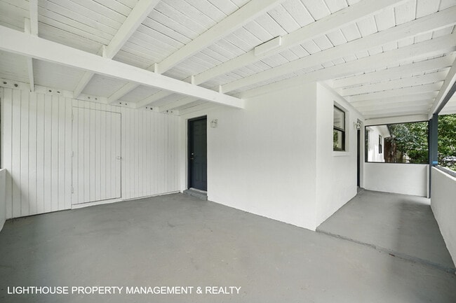 Photo - Renovated 3 Bed/2 Bath Home with Den & Off...