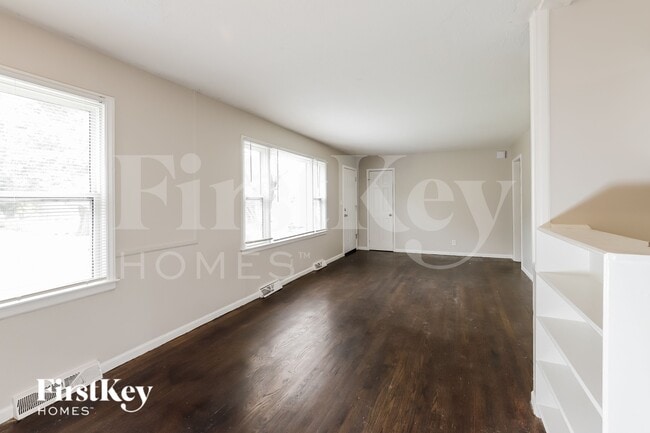 Photo - 1403 NE 67th Pl