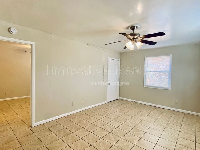 Photo - 5119 Curry Ford Rd Unit 3