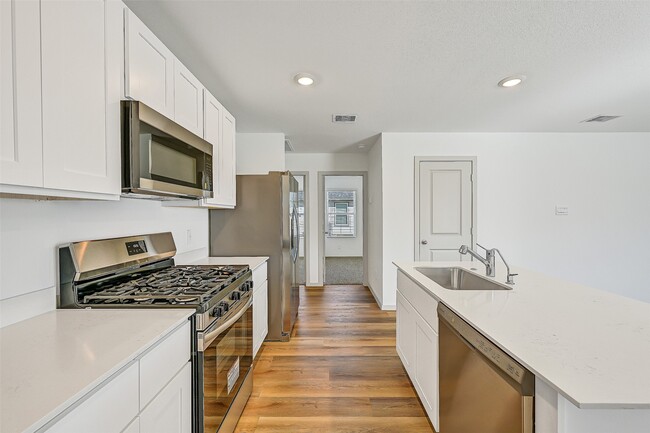 Photo - 1025 Bluegill Ln