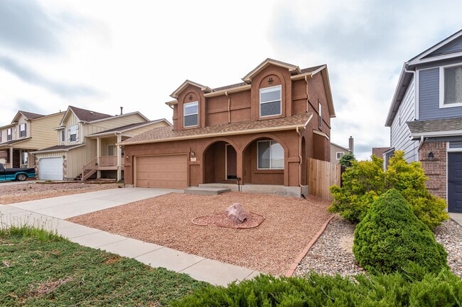 Photo - Beautiful Two-Story Home in Desirable Soaring Eagles!!!