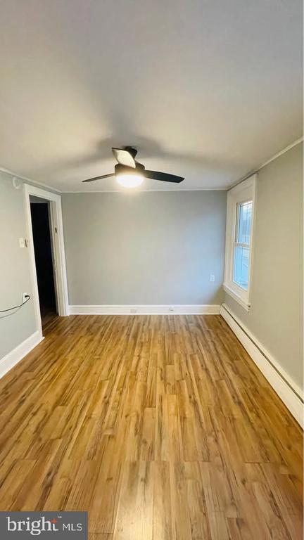 Photo - 153 S Main St