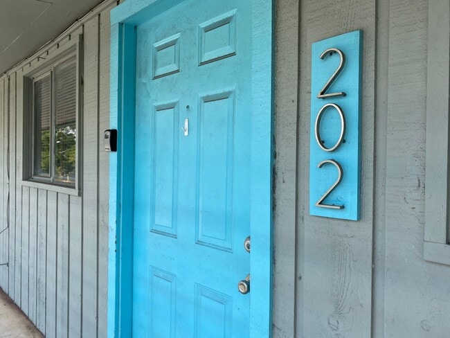 Photo - Central Austin 1 Bedroom Near UT & CapMetro Unit 202