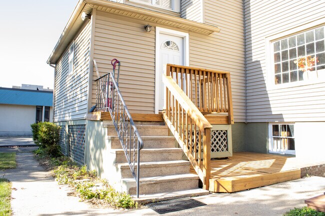 Photo - 34 Fair St Unit Floor 2