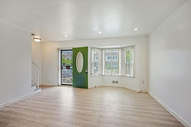 Photo - 3019 Sunset Ln