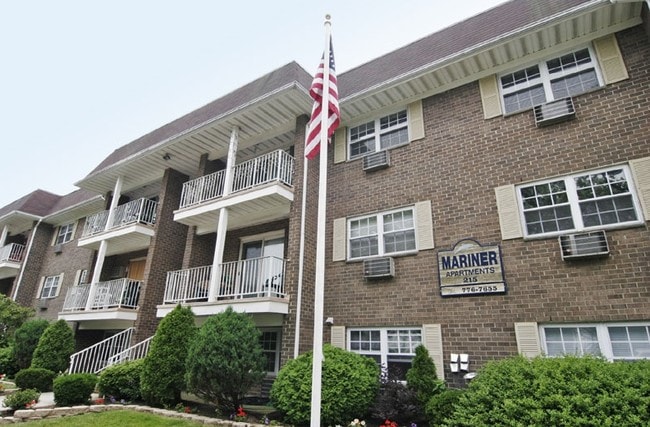 Photo - Mariner Apartments