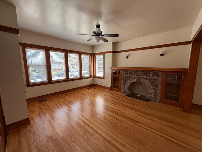 Photo - 2252 N Laramie Ave Unit 1