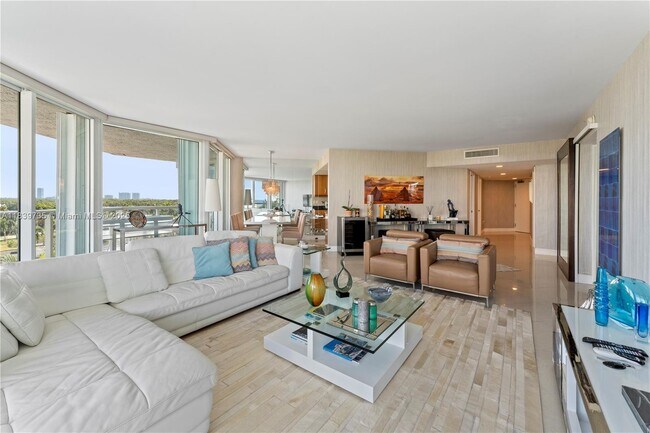 Photo - 16500 Collins Ave Unit 653
