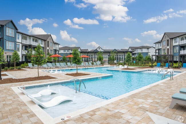 Building Photo - Colina WeHo