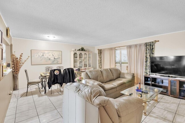 Photo - 711 Lori Dr Unit 204
