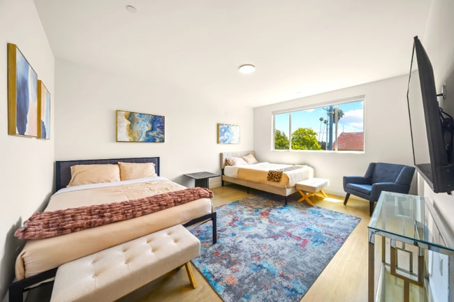 Photo - 497 N St Andrews Pl