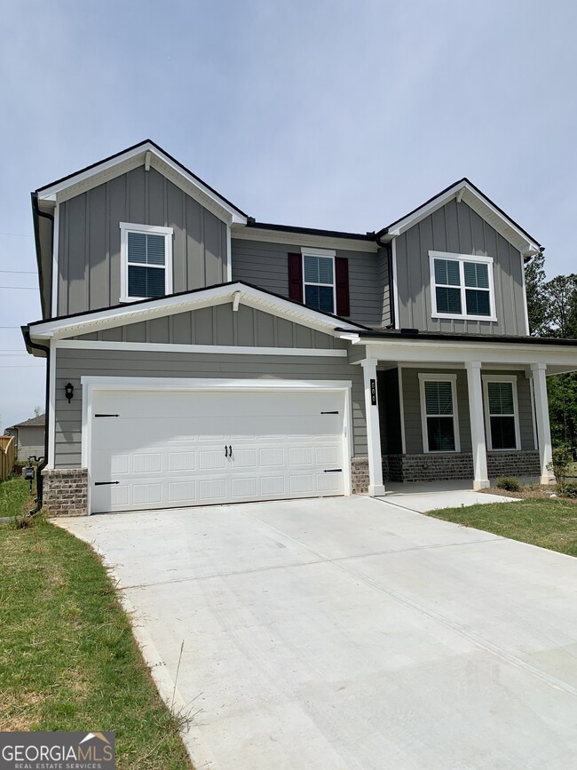 Photo - 600 Cunninghame Ct