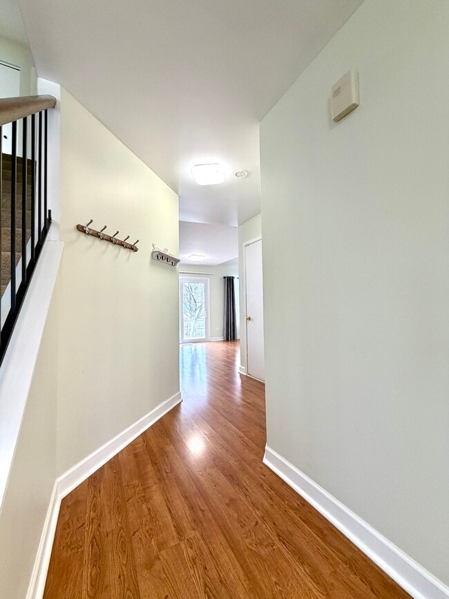 Photo - 665 Lakewood Farms Dr