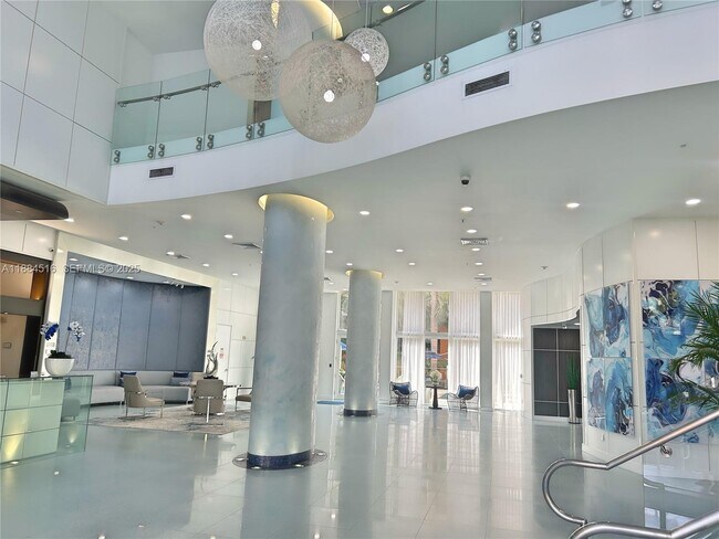 Building Photo - 18800 NE 29th Ave Unit 830