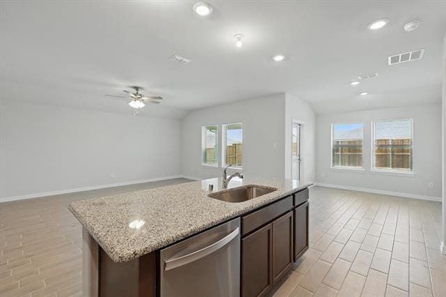 Photo - Room in House on Caulfield Pl