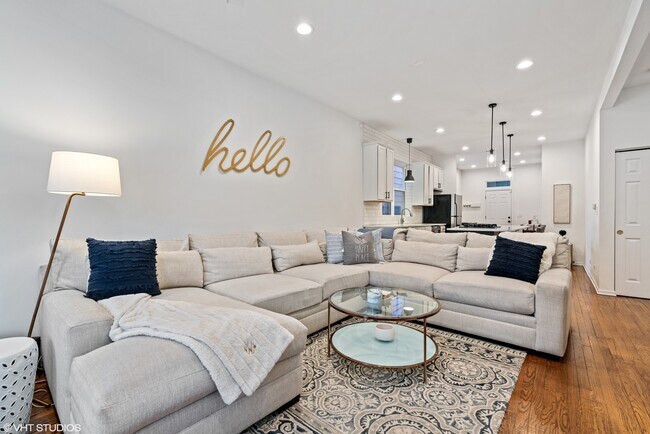 Photo - 2524 N Washtenaw Ave