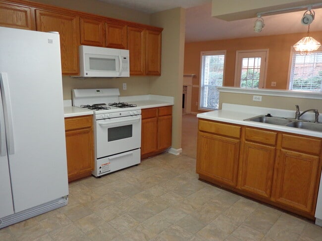 3730 Sugarbrook Dr