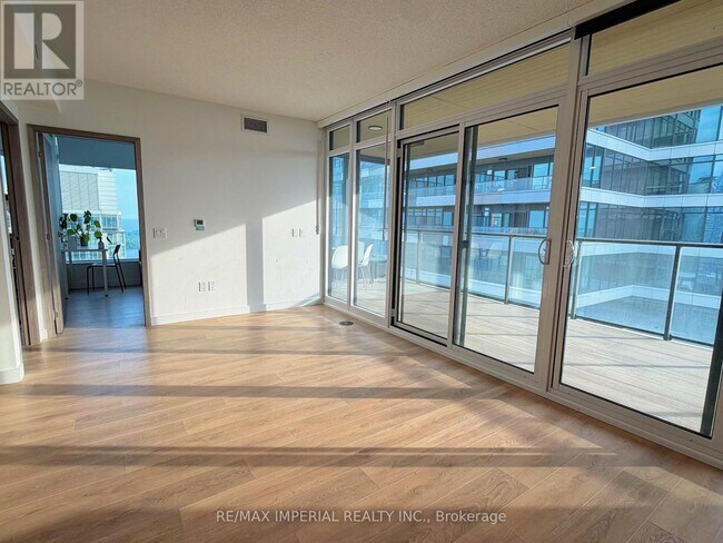 Photo - 1 Concord Cityplace Wy Unit 4210