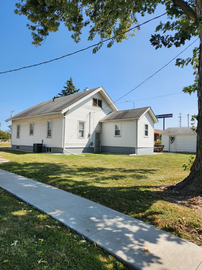 Photo - 2213 N Roosevelt Ave