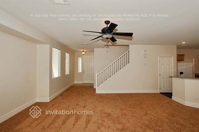 Photo - 6685 Aviston St