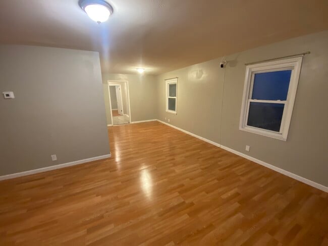 Photo - 1090 Elda Ln