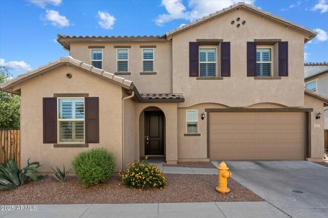 Photo - 203 E Roadrunner Dr