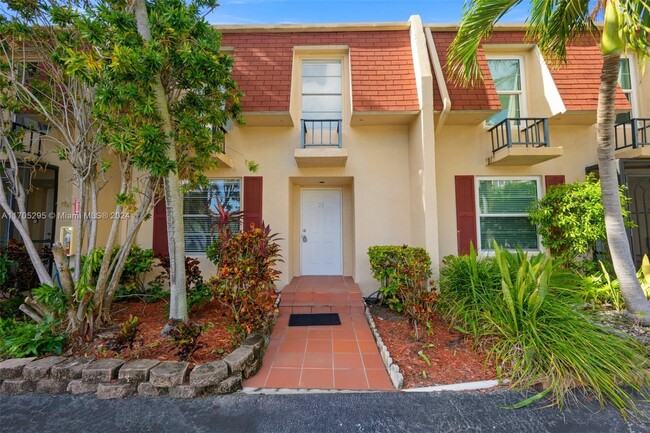 Photo - 1951 Atlantic Shores Blvd Townhome