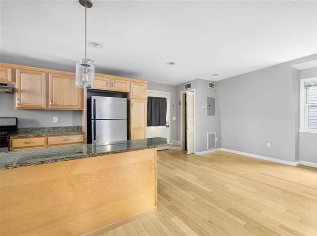 86 Grove St Unit 86 Grove street