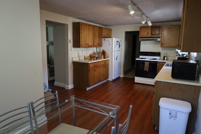 Photo - 38 N Main St Unidad 1