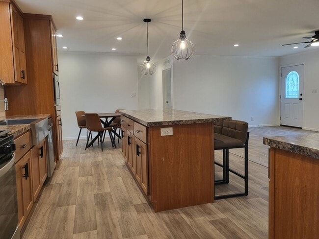 Photo - 7801 88th Ave