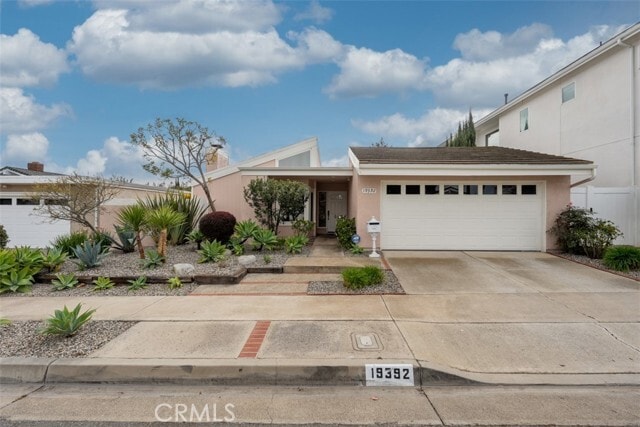 Building Photo - 19392 Sierra Bello Rd Rental