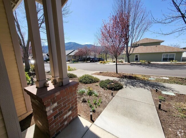 Building Photo - Mountain Meadows 55+ Community Rental