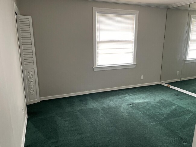 Photo - 1239 Donald St