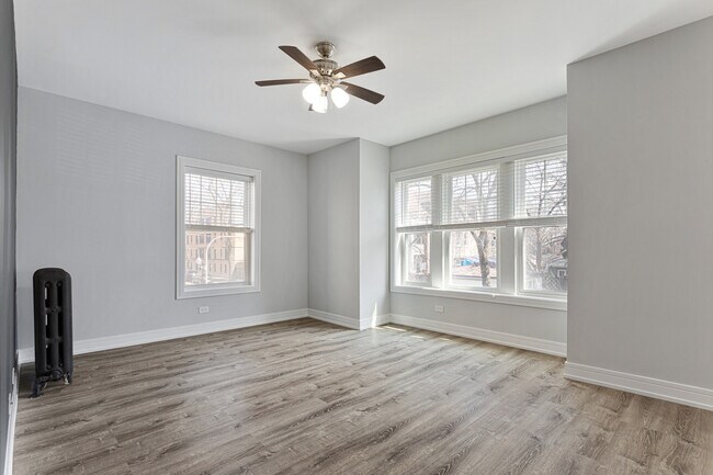 Photo - 6942 N Wolcott Ave Unit 1