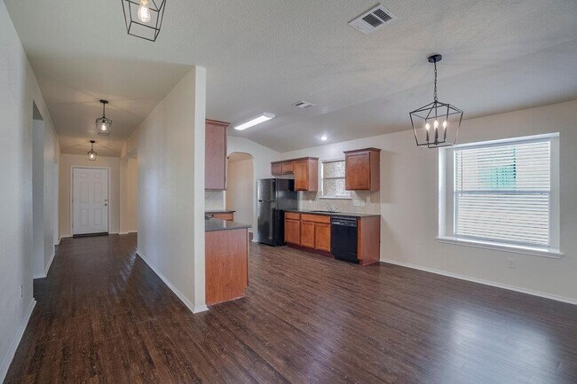 Photo - 1313 Honey Blossom Dr