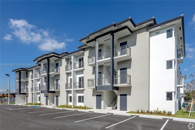 Building Photo - 243 W 77th St Unit 102