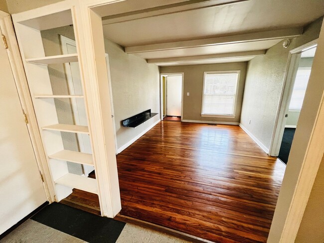 Photo - 509 NW 29th St Unit 1