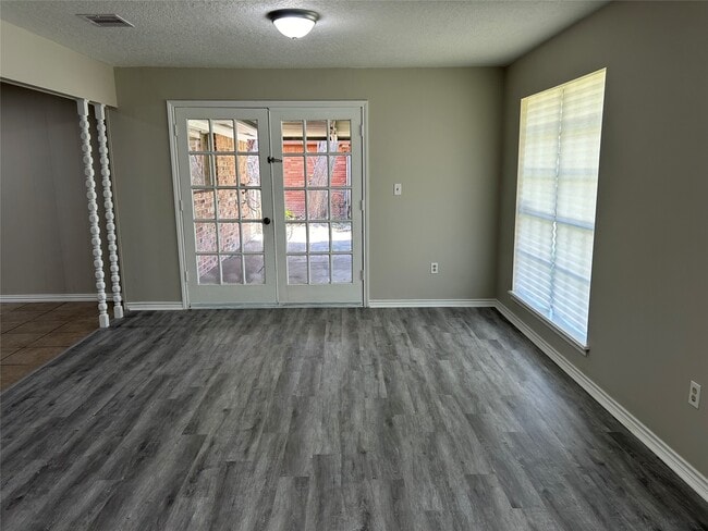 Building Photo - 2503 Austin Ave Rental