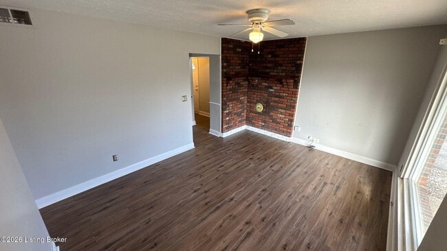 Photo - 276 Probus Dr