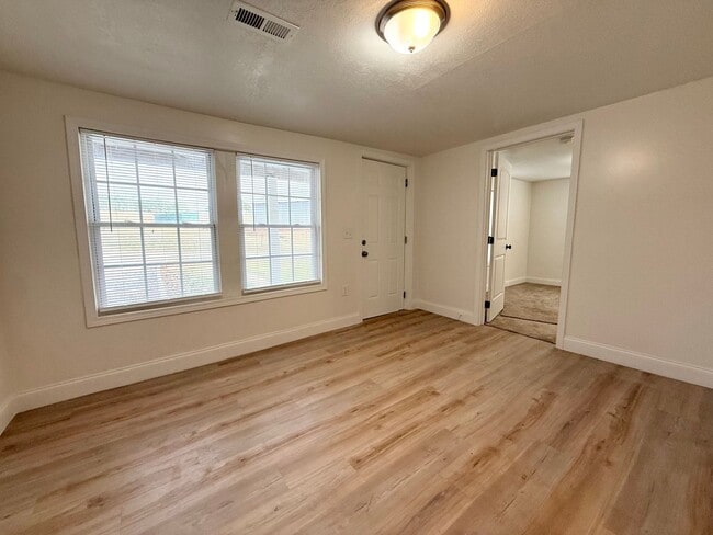 Photo - 443 Aud Orr Dr